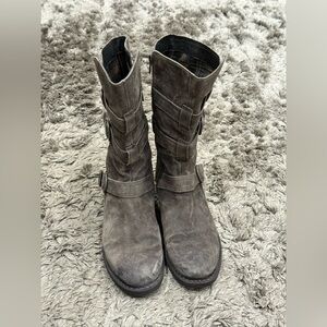 Born Ivy Suede Gray Boots Size 9.5M